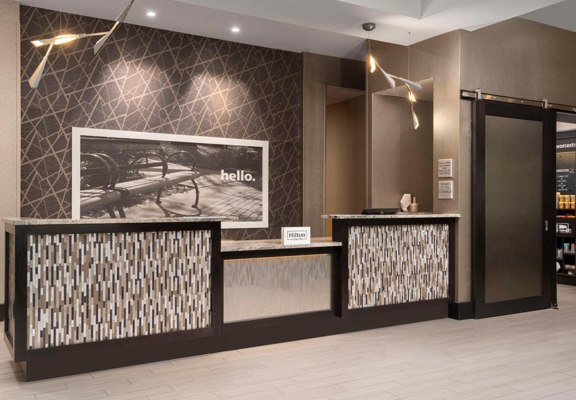 Hampton Inn & Suites-Worcester, Ma Dış mekan fotoğraf