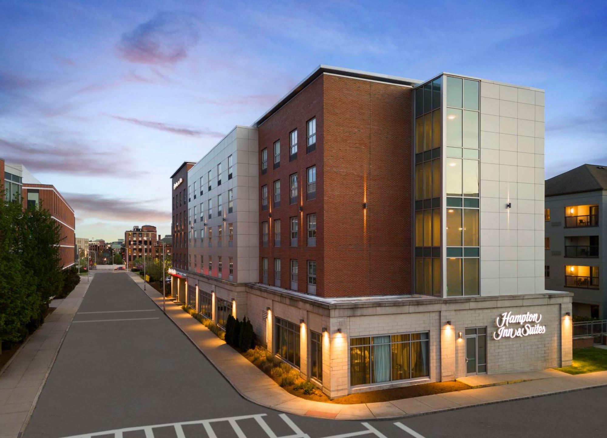 Hampton Inn & Suites-Worcester, Ma Dış mekan fotoğraf