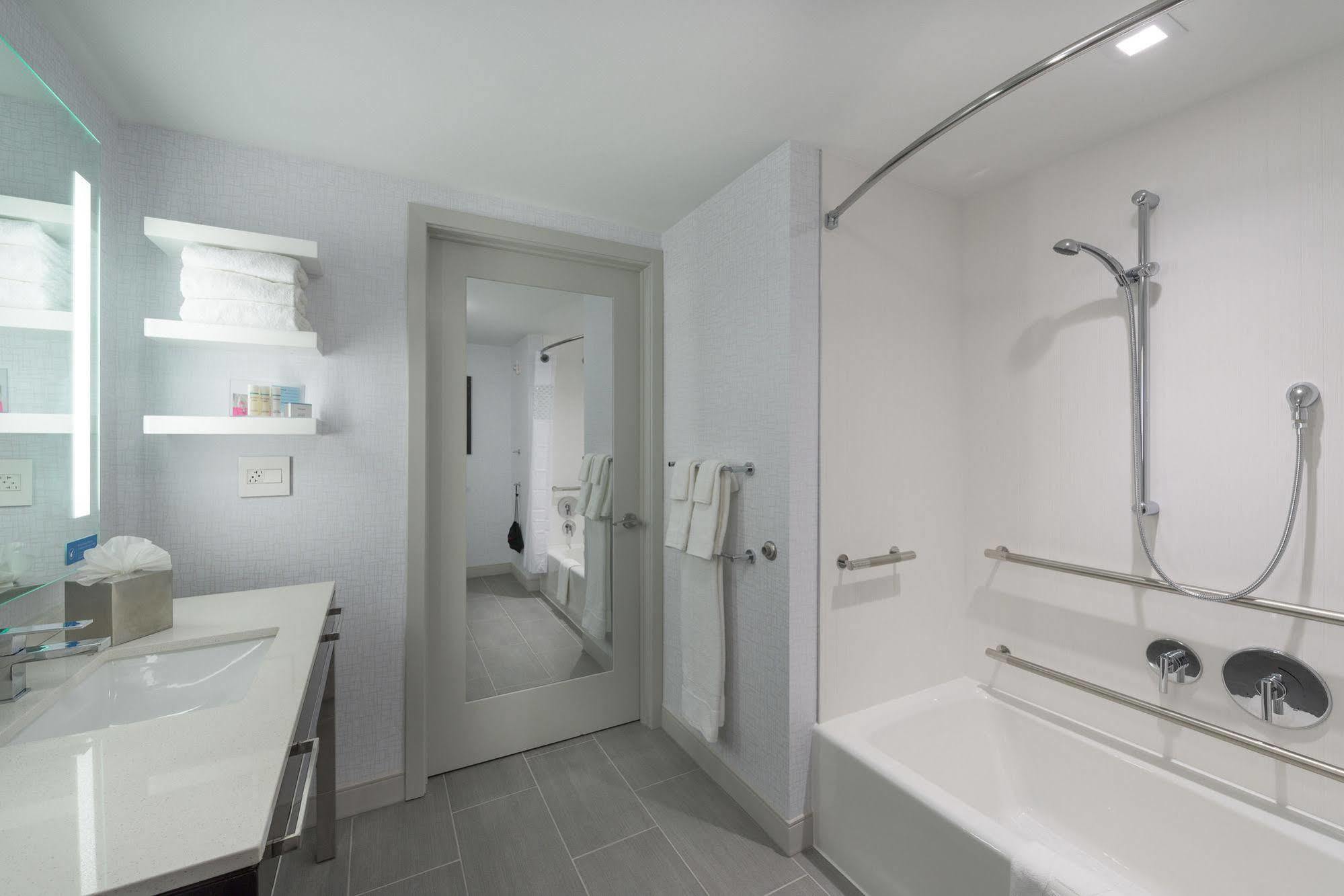 Hampton Inn & Suites-Worcester, Ma Dış mekan fotoğraf